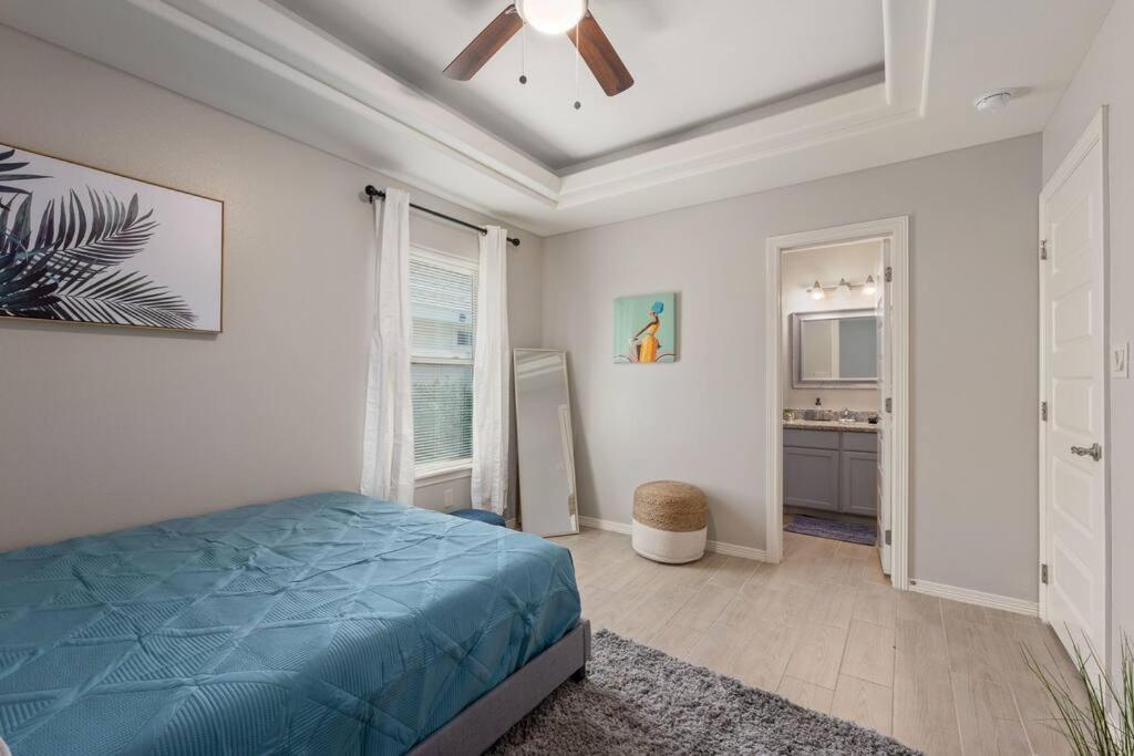 Cozy 3 Bed 2 Bath Apartment, Near Shopping Plazas, Expressway And Free Parking Edinburg Ngoại thất bức ảnh