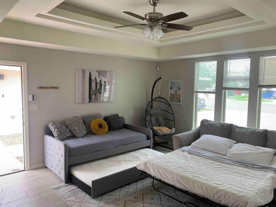 Cozy 3 Bed 2 Bath Apartment, Near Shopping Plazas, Expressway And Free Parking Edinburg Ngoại thất bức ảnh